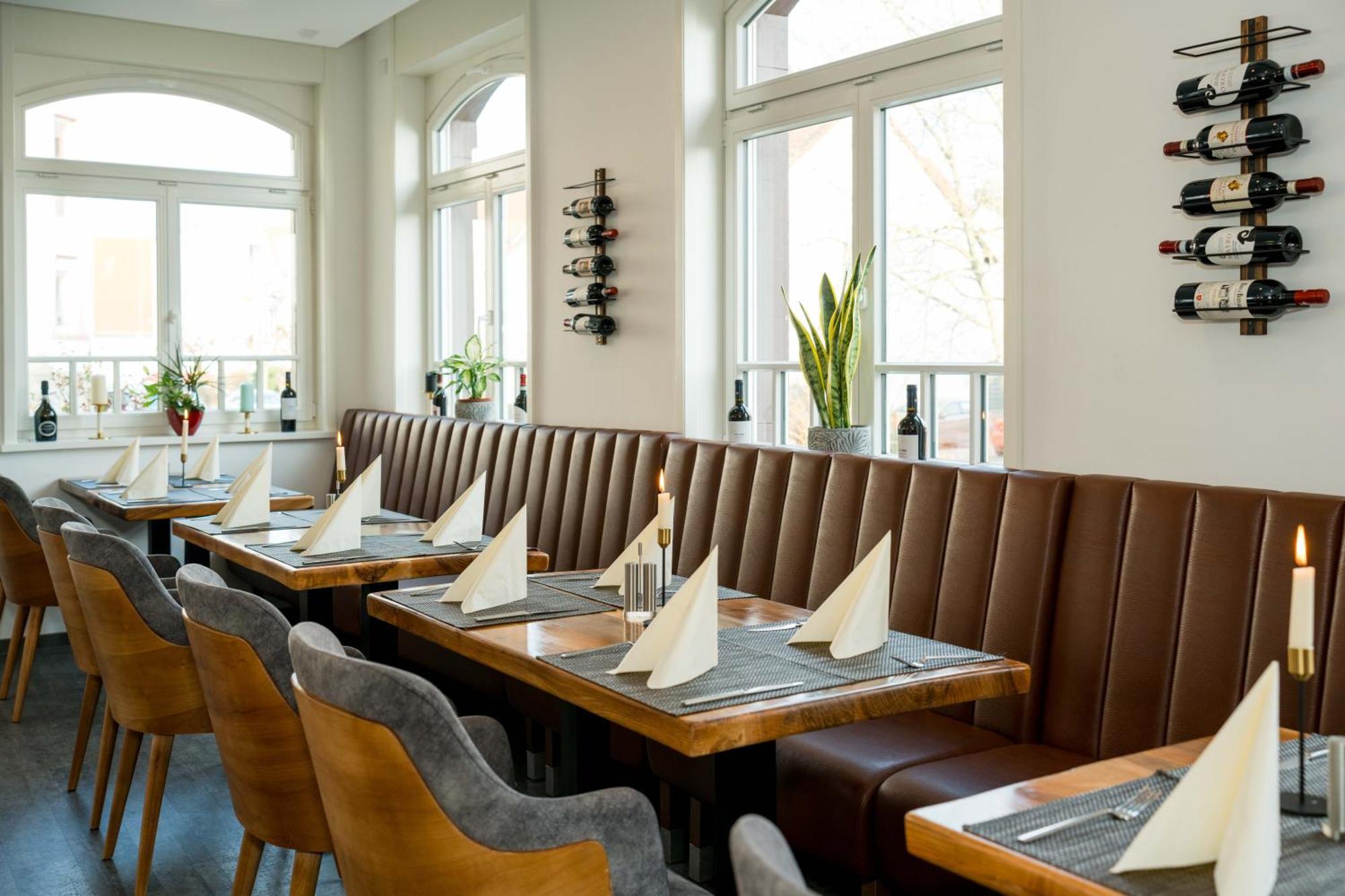 Roca Restaurant Und Hotel Bommersheim Kültér fotó