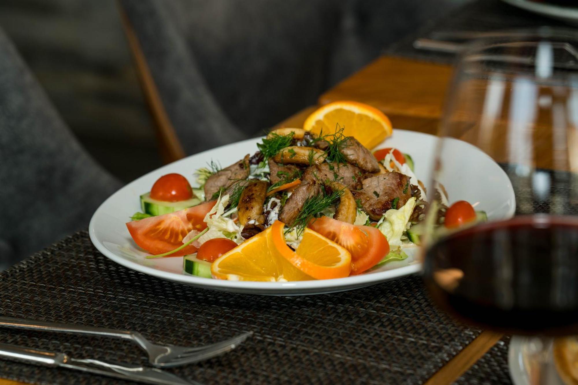Roca Restaurant Und Hotel Bommersheim Kültér fotó