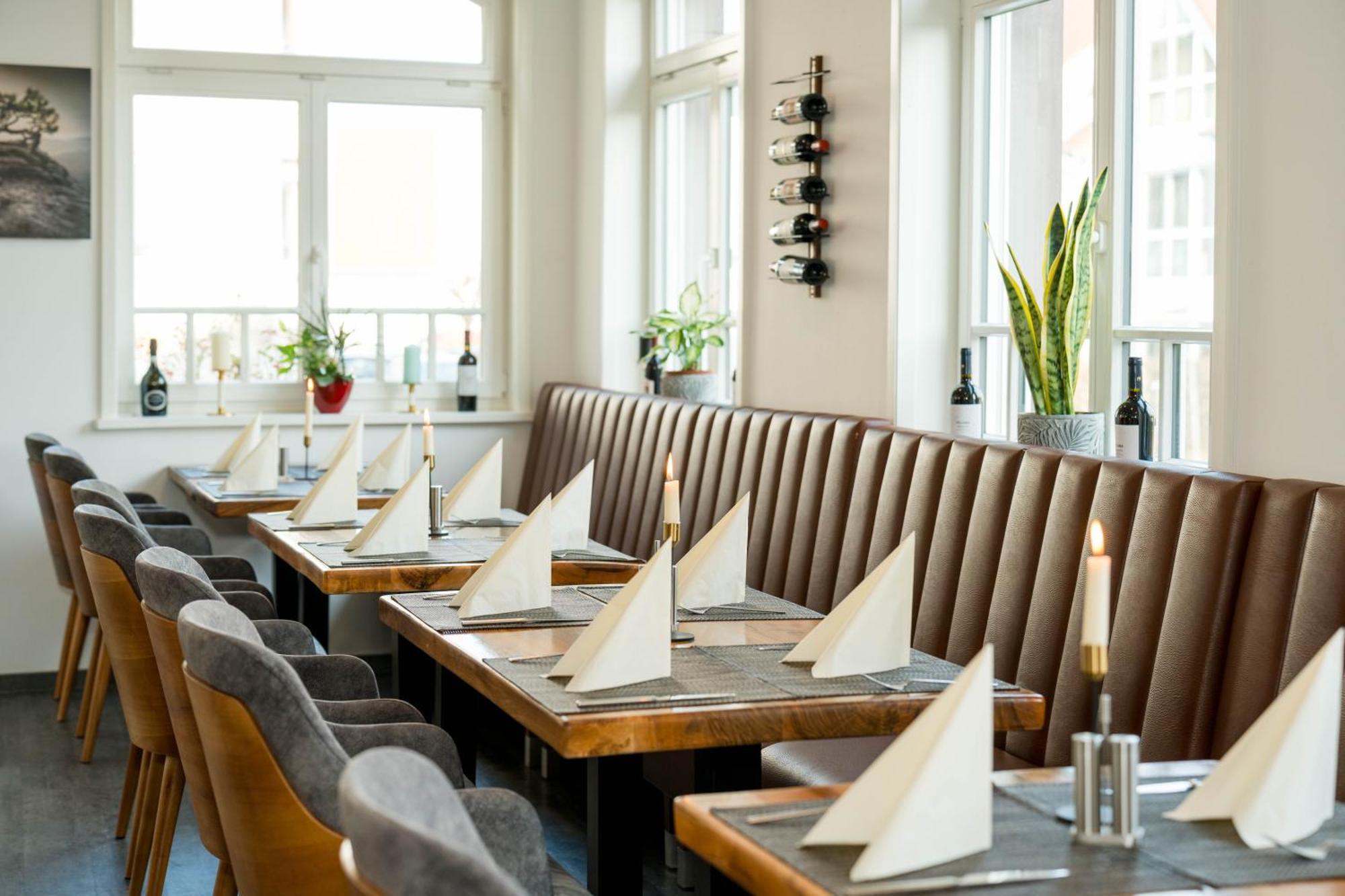 Roca Restaurant Und Hotel Bommersheim Kültér fotó