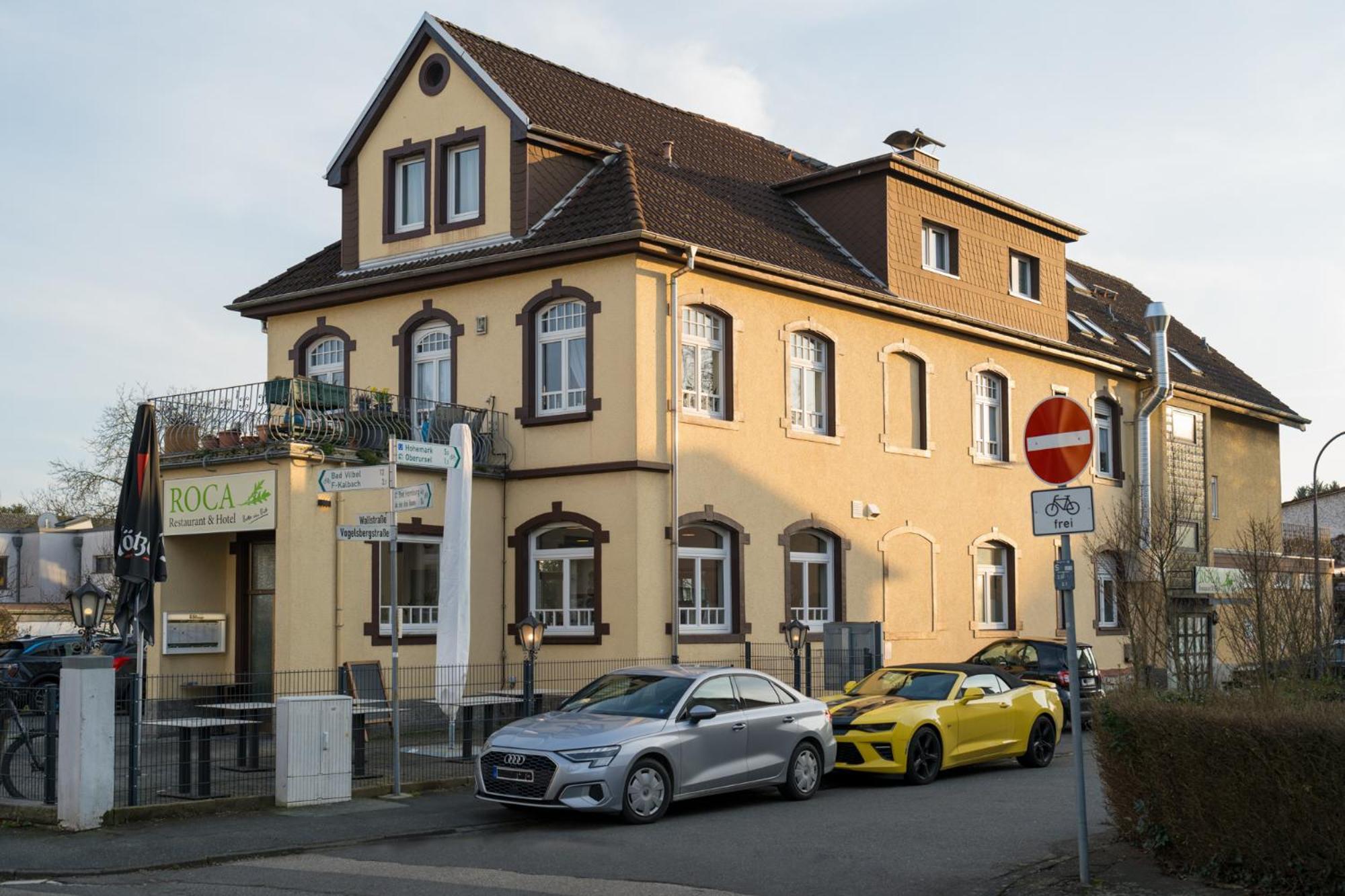 Roca Restaurant Und Hotel Bommersheim Kültér fotó